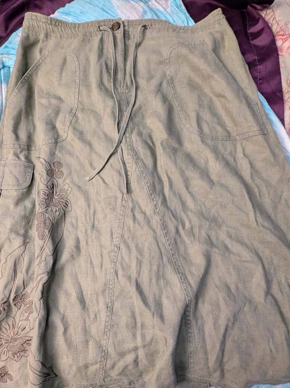 TapeMeasure Linen Floral Embroidered Cargo Skirt Olive Green Size 10